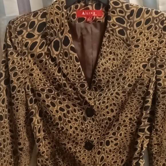 NWOT A | LINE poly multi-colored l/s light coat w black buttons & sash belt Sm - Picture 7 of 12